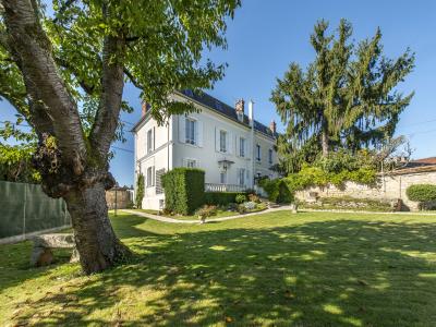 For sale Nemours 9 rooms 211 m2 Seine et marne (77140) photo 0