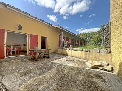 For sale Amou 9 rooms 201 m2 Landes (40330) photo 2