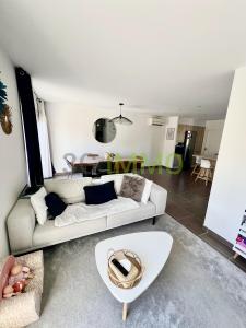 For sale Agde 3 rooms 77 m2 Herault (34300) photo 3