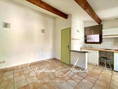 For sale Nimes 1 room 17 m2 Gard (30000) photo 0
