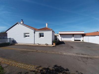 For sale Garnache 7 rooms 136 m2 Vendee (85710) photo 0