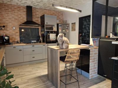 For sale Chanteloup-les-bois 137 m2 Maine et loire (49340) photo 4