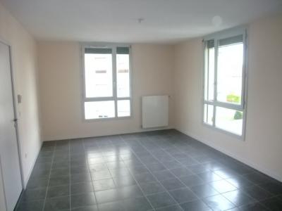 For rent Lyon-7eme-arrondissement 2 rooms 48 m2 Rhone (69007) photo 1