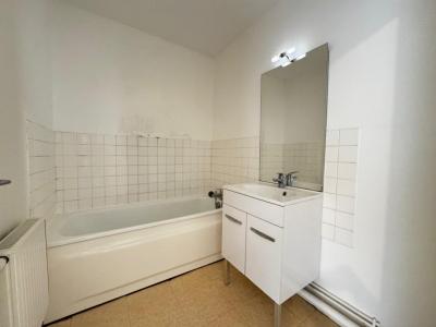 For sale Saint-remy 3 rooms 76 m2 Saone et loire (71100) photo 3