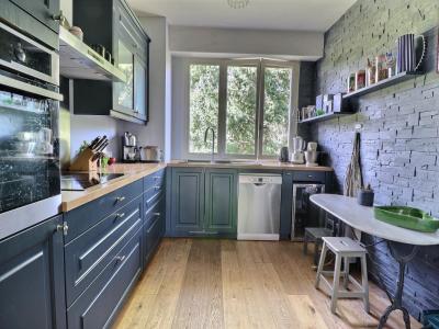 For sale Avrille 3 rooms 76 m2 Maine et loire (49240) photo 3