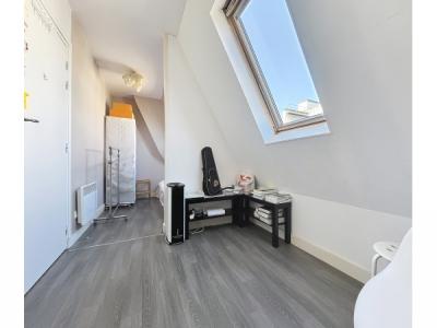 For rent Paris-8eme-arrondissement 1 room 18 m2 Paris (75008) photo 1