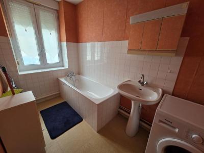 For rent Creusot 2 rooms 41 m2 Saone et loire (71200) photo 2