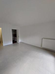 For rent Rueil-malmaison 1 room 28 m2 Hauts de Seine (92500) photo 1