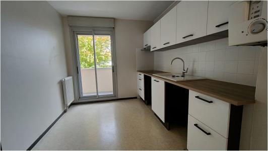 For rent Toulouse 3 rooms 78 m2 Haute garonne (31400) photo 2