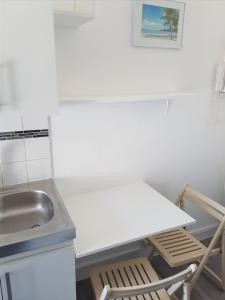 For rent Choisy-le-roi 1 room 11 m2 Val de Marne (94600) photo 3
