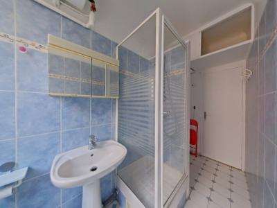 Louer Appartement Paris-15eme-arrondissement 1110 euros