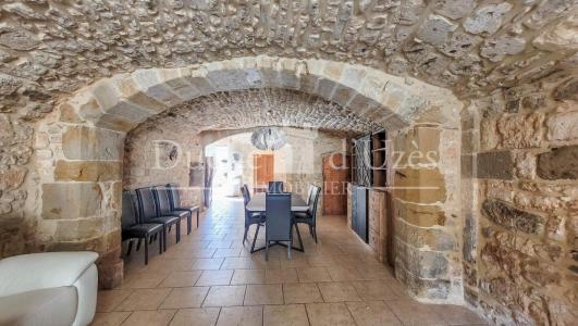 For sale Uzes 10 rooms 200 m2 Gard (30700) photo 2