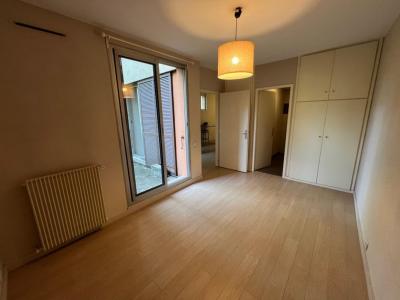 For rent Beaurecueil AIX-EN-PROVENCE 2 rooms 38 m2 Bouches du Rhone (13100) photo 4