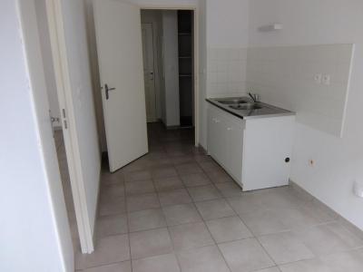 For rent Reze 3 rooms 62 m2 Loire atlantique (44400) photo 3