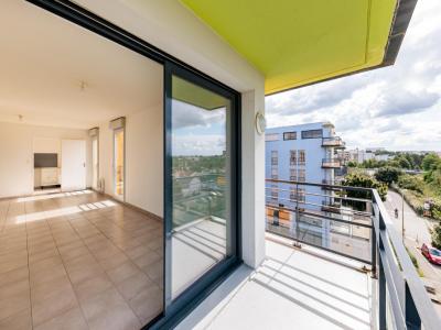 For rent Reze 4 rooms 84 m2 Loire atlantique (44400) photo 4