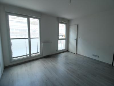 For rent Nantes 2 rooms 45 m2 Loire atlantique (44100) photo 0