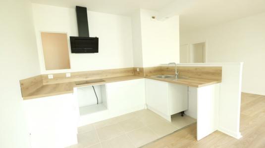 For sale Saint-etienne 3 rooms 70 m2 Loire (42000) photo 0