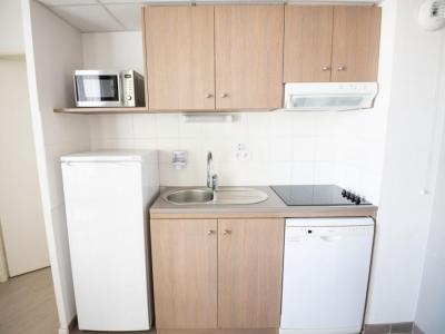 For sale Narbonne 1 room 20 m2 Aude (11100) photo 1