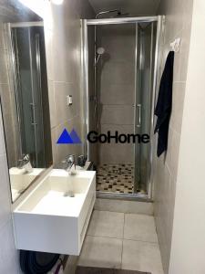 For rent Paris-20eme-arrondissement 2 rooms 34 m2 Paris (75020) photo 3