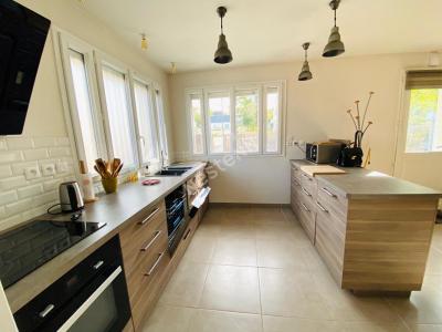 For rent Saint-gervais-la-foret 5 rooms 96 m2 Loir et cher (41350) photo 2