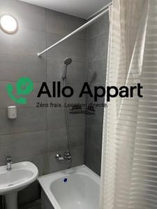 For rent Lyon-8eme-arrondissement 1 room 24 m2 Rhone (69008) photo 2