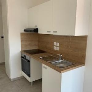 Louer Appartement 58 m2 Saint-genis-pouilly