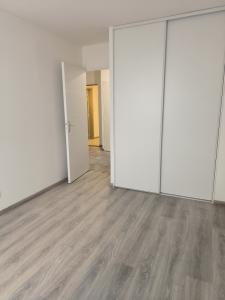 For rent Villefranche-sur-saone 3 rooms 68 m2 Rhone (69400) photo 2