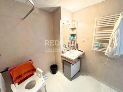 For sale Epernay 1 room 28 m2 Marne (51200) photo 2