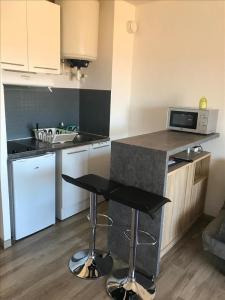 For rent Sanary-sur-mer 1 room 22 m2 Var (83110) photo 2