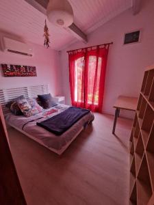 For rent Villenave-d'ornon 1 room 12 m2 Gironde (33140) photo 1