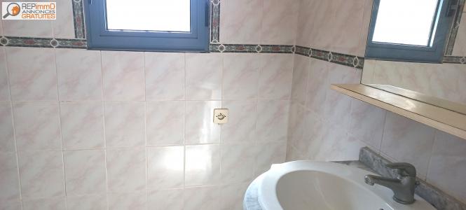 For sale Adissan 3 rooms 74 m2 Herault (34230) photo 4