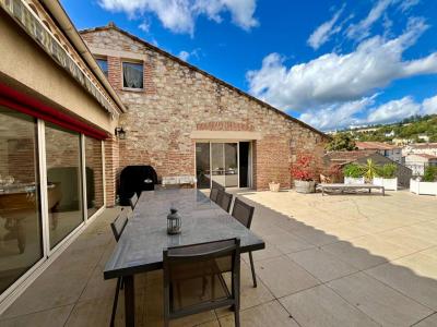 For sale Agen 5 rooms 235 m2 Lot et garonne (47000) photo 0