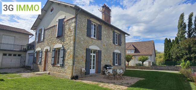 For sale Bretenoux 5 rooms 151 m2 Lot (46130) photo 0