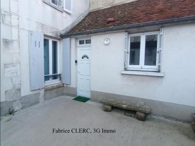 For sale Auxerre 2 rooms 33 m2 Yonne (89000) photo 0