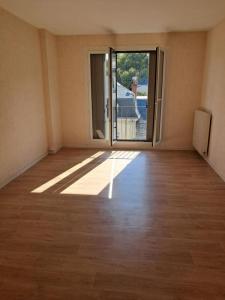 For rent Chinon 3 rooms 68 m2 Indre et loire (37500) photo 0
