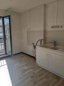 For rent Chinon 3 rooms 68 m2 Indre et loire (37500) photo 1