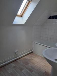 For rent Brizay 4 rooms 84 m2 Indre et loire (37220) photo 2