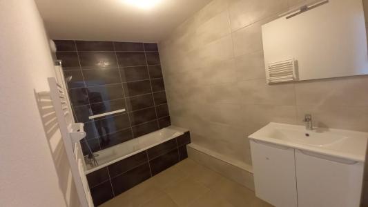 For rent Huningue 3 rooms 68 m2 Haut rhin (68330) photo 2