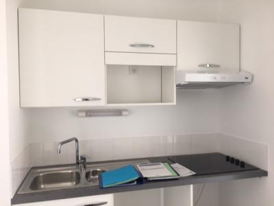 For rent Nantes 3 rooms 59 m2 Loire atlantique (44200) photo 3