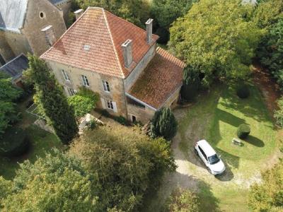 For sale 8 rooms 230 m2 Vienne (86700) photo 2