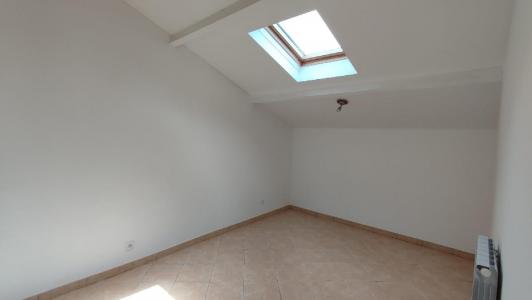 For sale 3 rooms 78 m2 Charente maritime (17770) photo 3