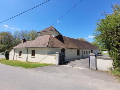 For sale DANS UN HAMEAU. 8 rooms 160 m2 Creuse (23600) photo 1