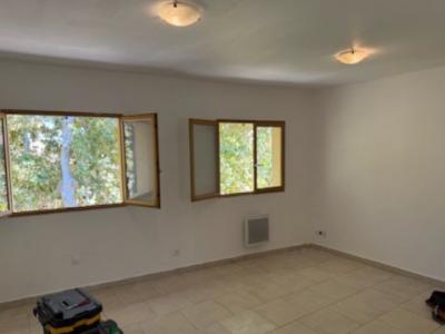 Louer Appartement 48 m2 Chateauneuf-les-martigues