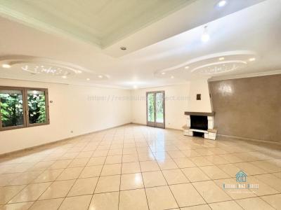 For sale Moirans 4 rooms 114 m2 Isere (38430) photo 1
