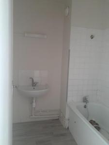 Louer Appartement Saint-andre-les-vergers 717 euros