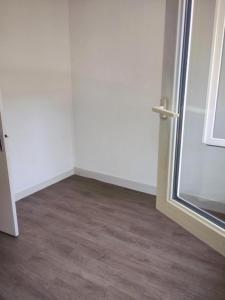 For rent Saint-martin-belle-roche 5 rooms 111 m2 Saone et loire (71118) photo 3