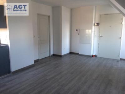 For rent Beauvais 1 room 30 m2 Oise (60000) photo 2
