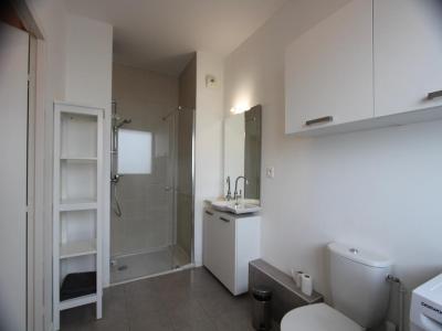 For rent Nantes 1 room 39 m2 Loire atlantique (44100) photo 3
