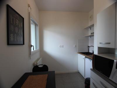 For rent Nantes 1 room 39 m2 Loire atlantique (44100) photo 4