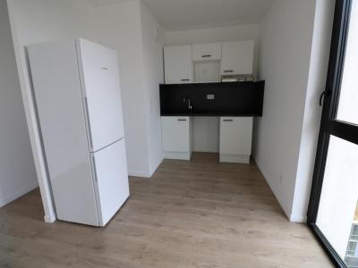 For rent Nantes 2 rooms 43 m2 Loire atlantique (44200) photo 3